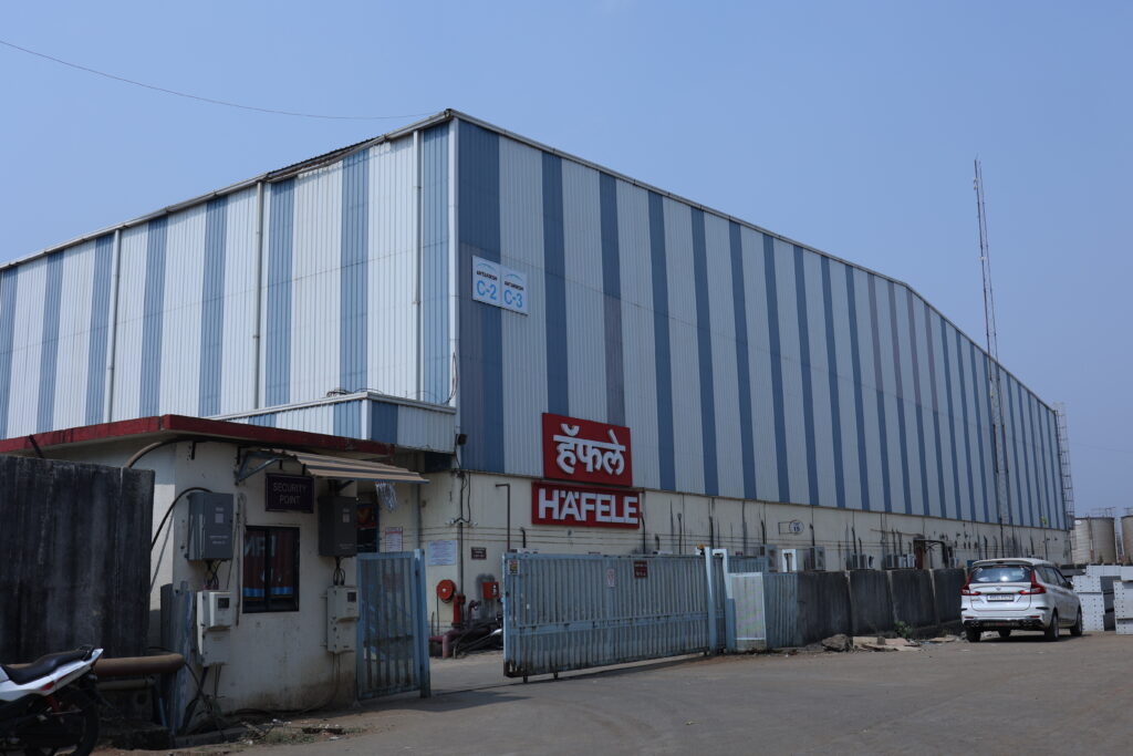 C2 BUILDING