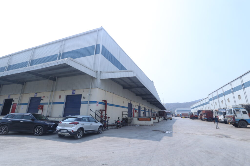 B4 BUILDING